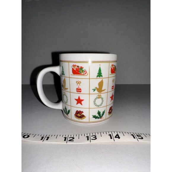 Vintage Christmas Mug Set First Ceramics Set of 4 Christmas Tree Ornment - Picture 2 of 8